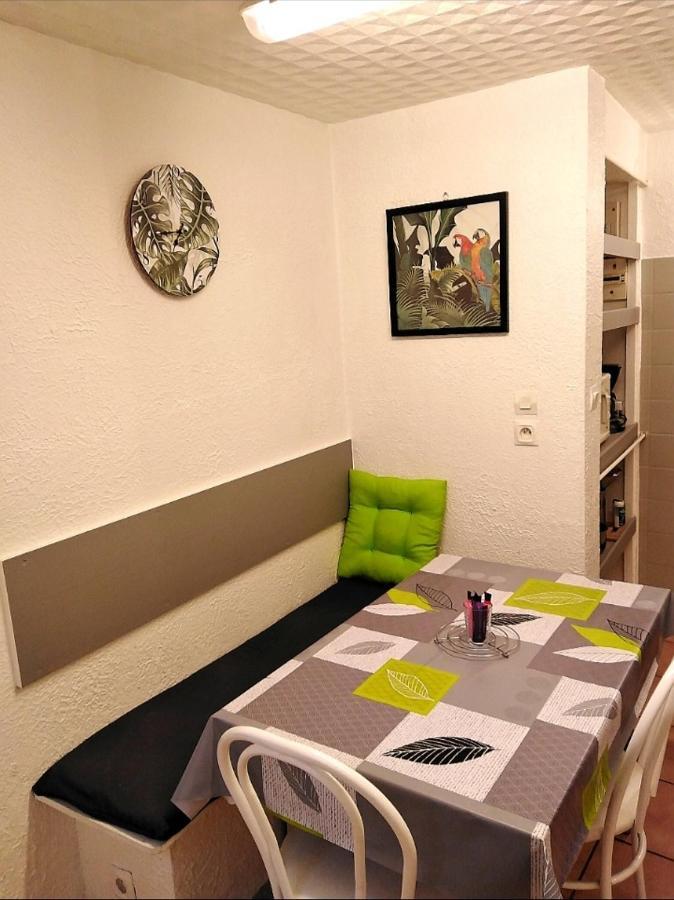 Appartement T1 Quartier Chateau De По Екстериор снимка