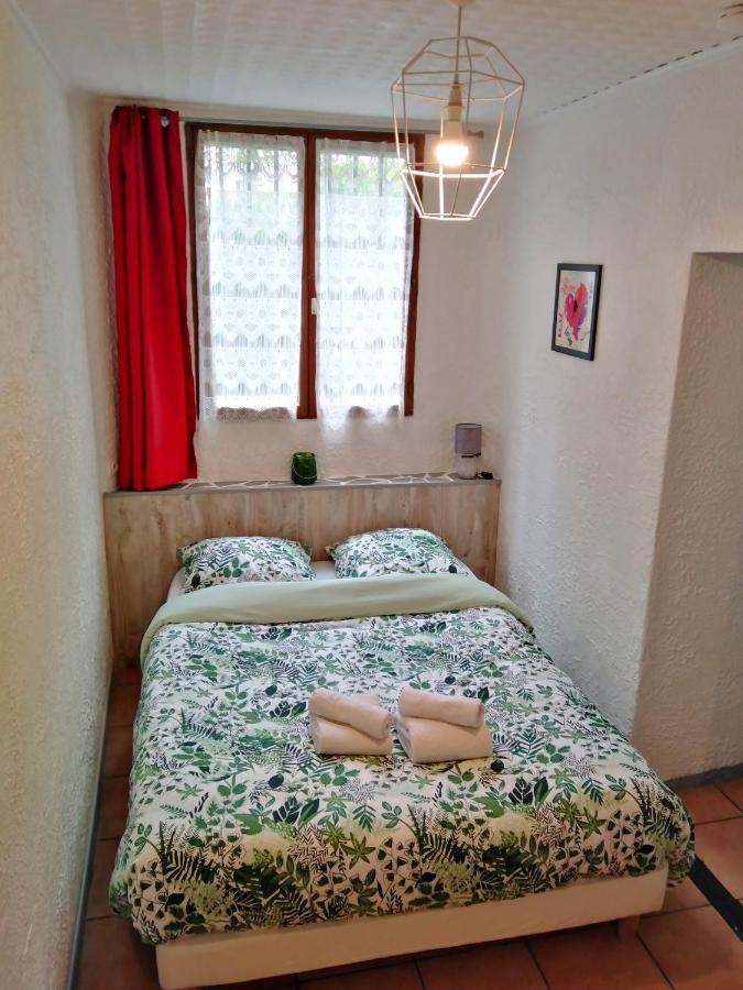 Appartement T1 Quartier Chateau De По Екстериор снимка